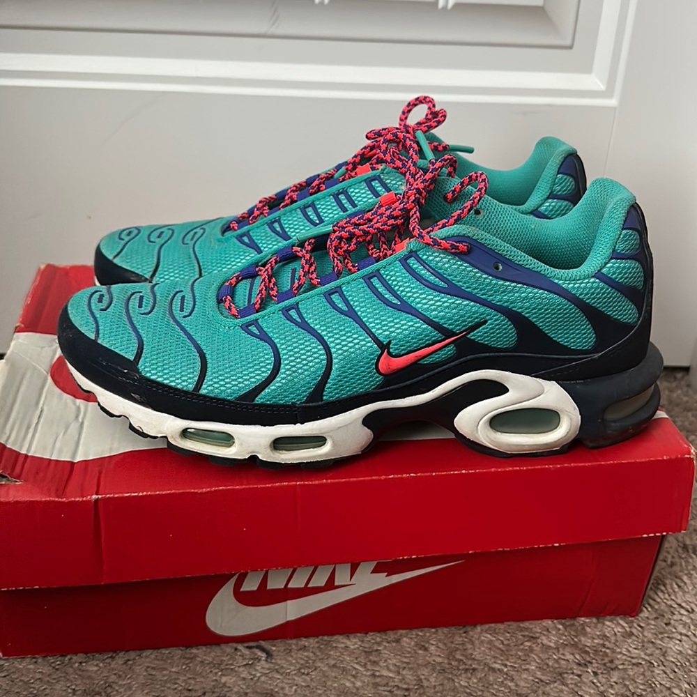 Nike Air Max plus